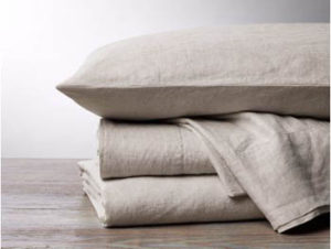 Organic linen sheet of organic cotton by Coyuchi